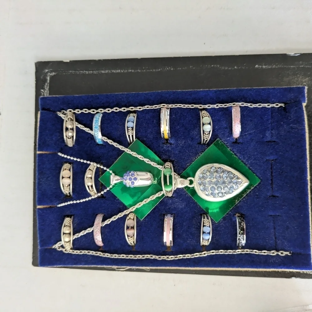 Vintage Vending Machine Silver Jewelry Set with Blue Accents.Necklaces And Rings
